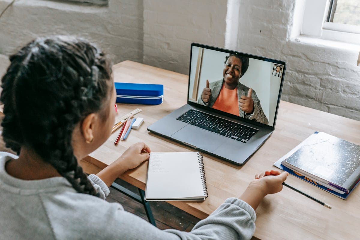 How to Learn Anything Faster with AI-Generated Courses